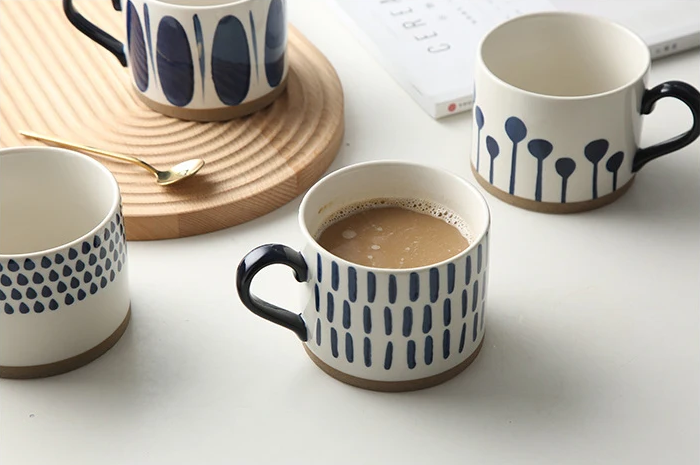 White And Blue Coffee Mugs Modern Patterns Grounded Art Ceramic Cups With Exposed Bases