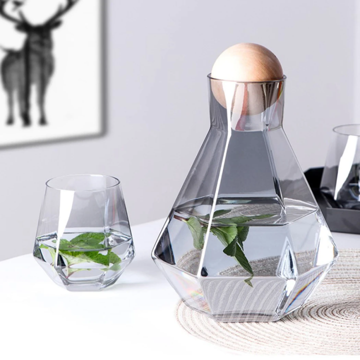 Nordic Home Decor Beverageware Fractal Style Carafe And Glasses