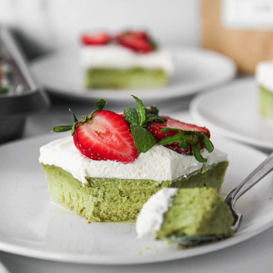 Jade Leaf Matcha Recipe Moist Matcha Tres Leches Cake Topped With Strawberries