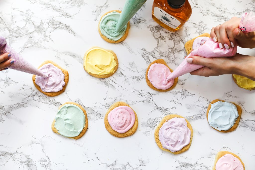 Frosting Cookies With Blue Agave Colorful Whipped Frosting Madhava Light Agave Recipe