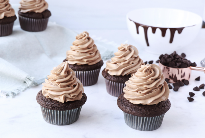 Pascha Recipe Chocolate Vegan Cupcakes With Super Dark Unsweetened 100% Cacao Baking Chips