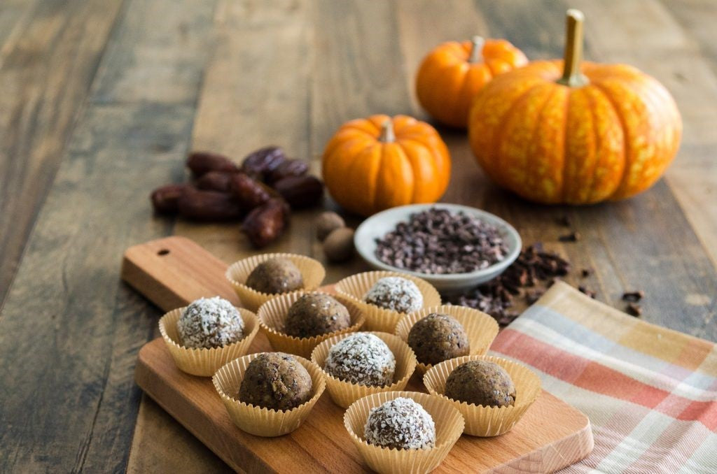 Pumpkin Spice Protein Balls Autumn Recipe With Fall Flavors From Bob's Red Mill