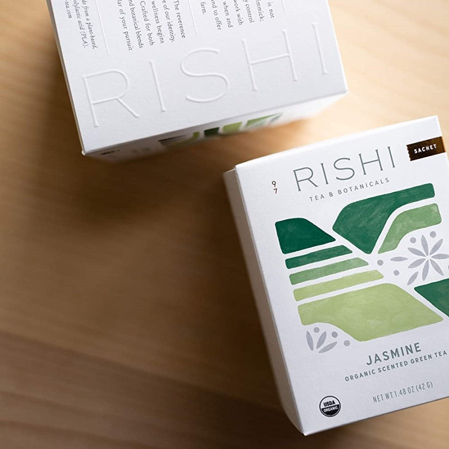 Jasmine Organic Scented Green Tea uses a centuries old tradition of infusing jasmine flower scent directly into the tea