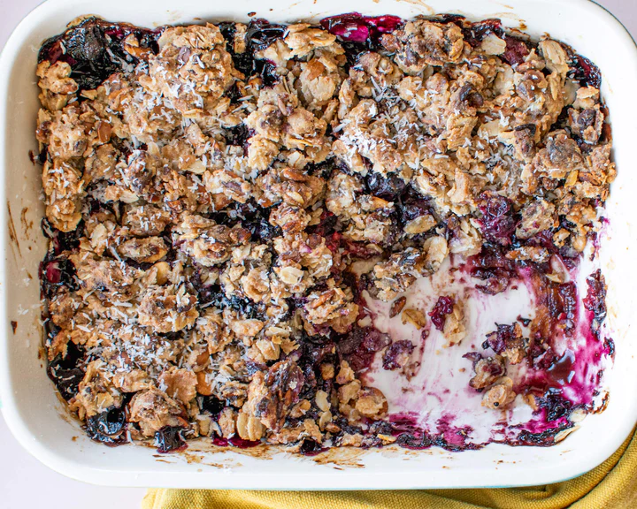 Vegan Berry Crumble With Sprouted Go Raw Sweet Cinnamon Seeds